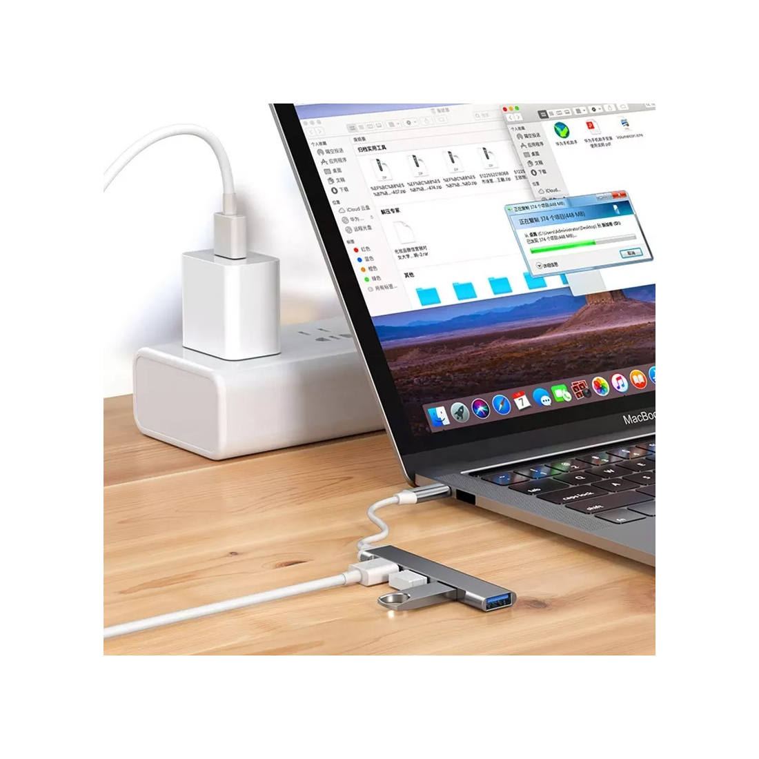 Hub USB-C/USB-A avec 3 ports USB 2.0 + 1 port USB 3.0