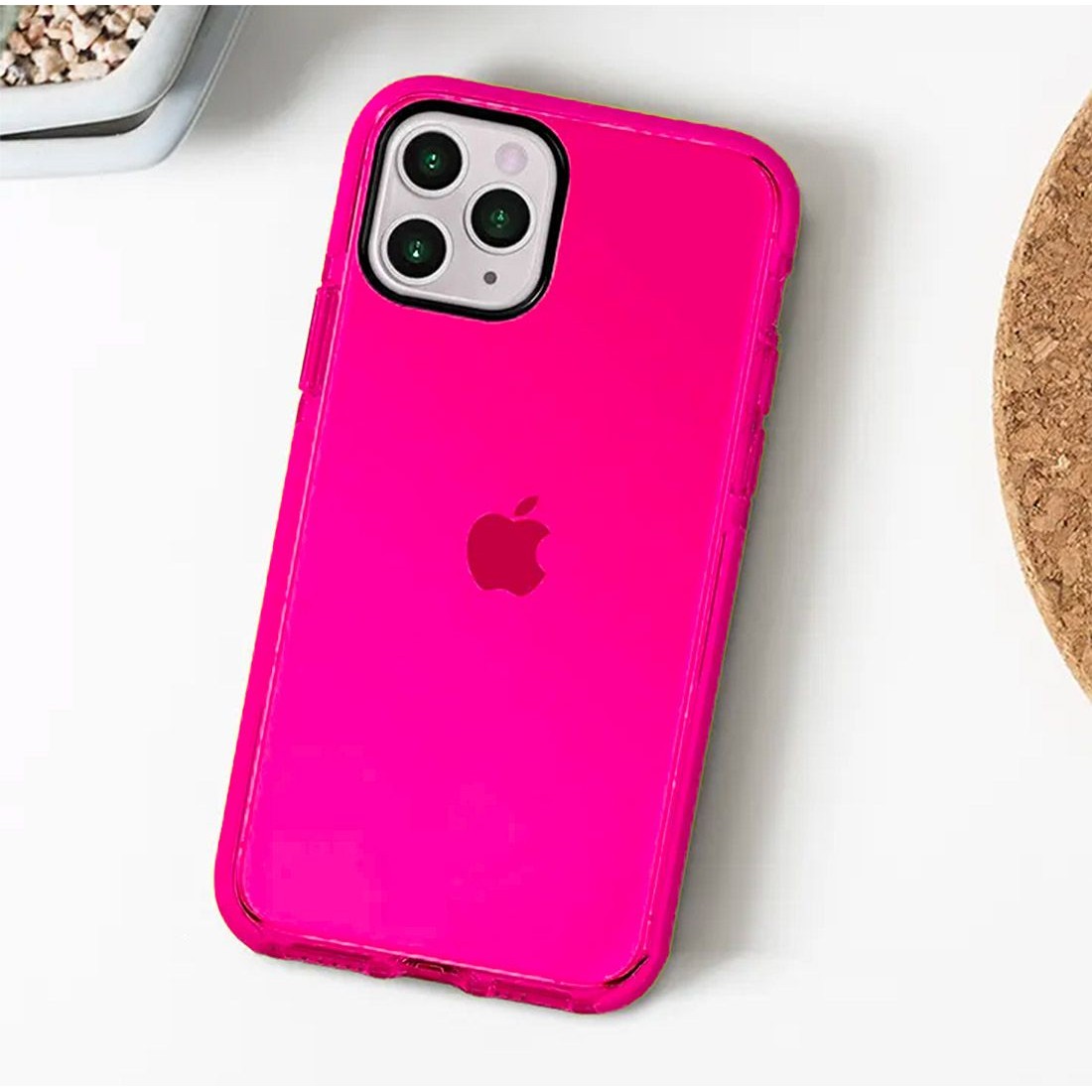 Coque tpu renforcée avec liseret noir pour iPhone 13 - rose transparent